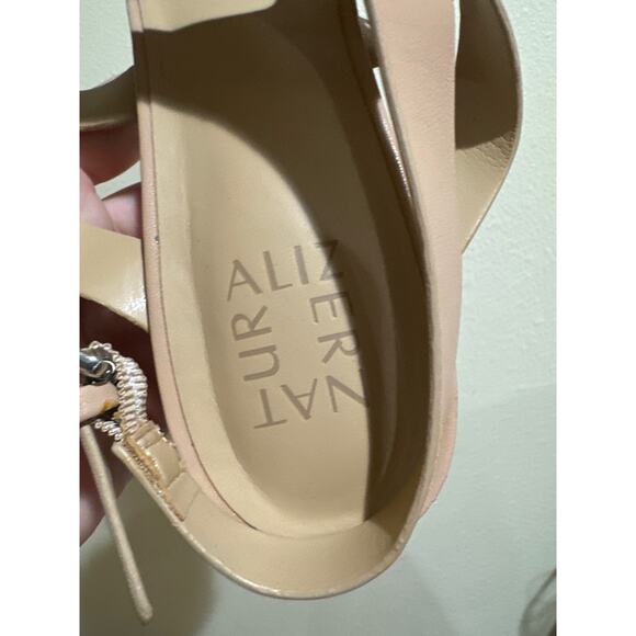 Naturalizer Heels - Picture 8 of 8